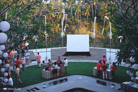 gathering + movie screening under the stars in the evening